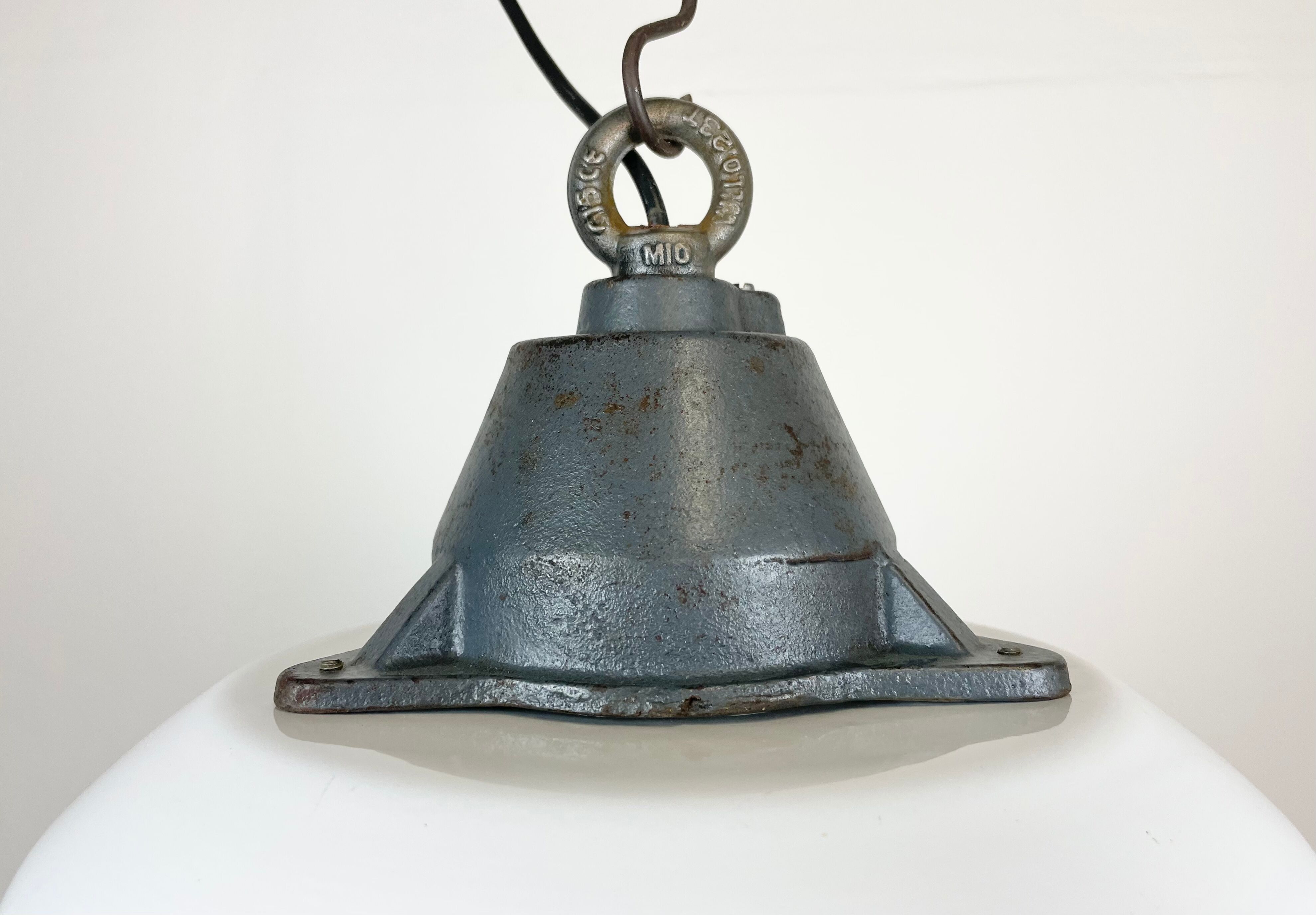 White Enamel and Cast Iron Industrial Pendant Light with Glass Cover, 1960s