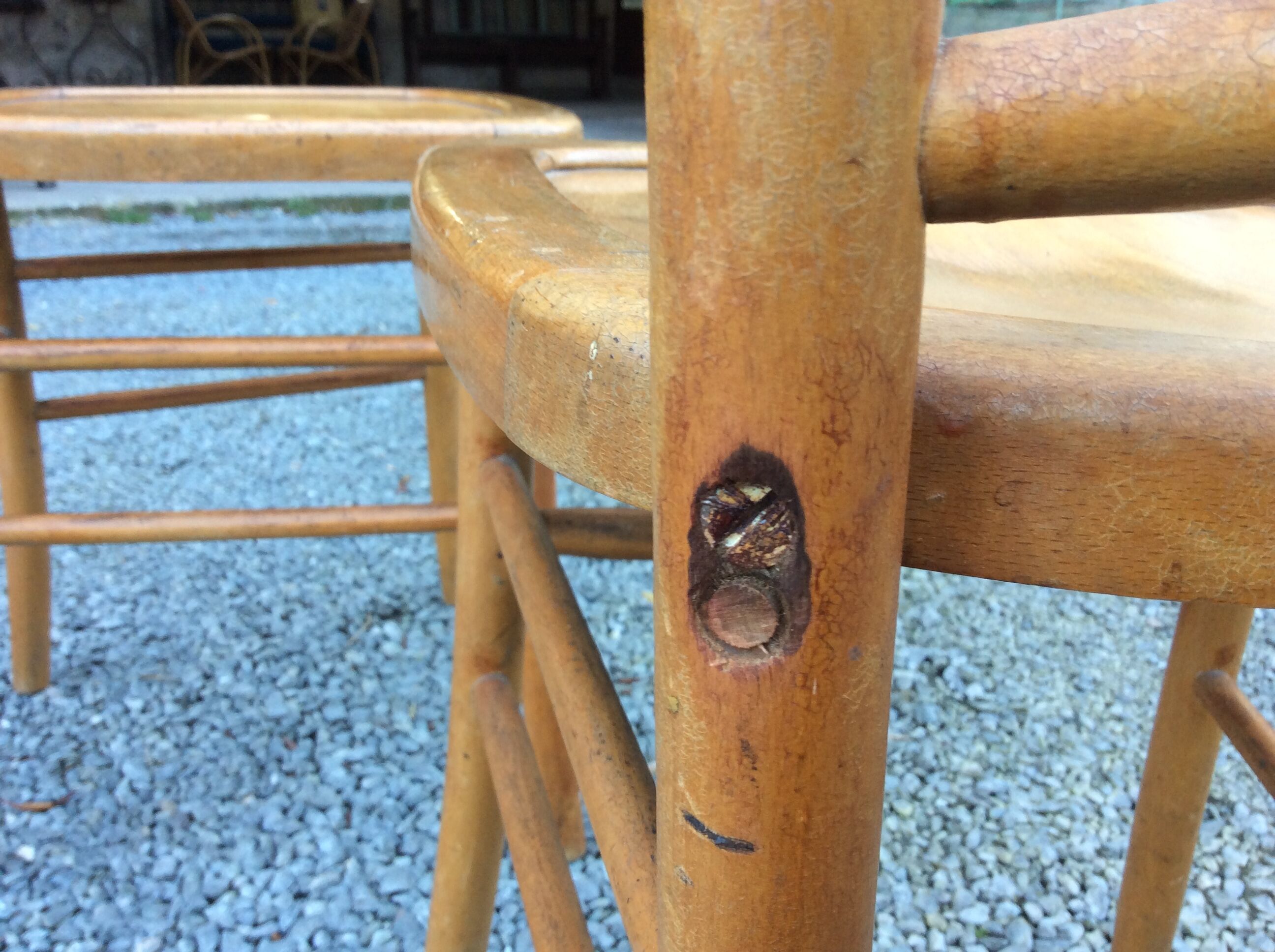 Paire de chaises de bistrot