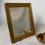 Miroir vintage en bois à poser ou à suspendre de couleur dorée