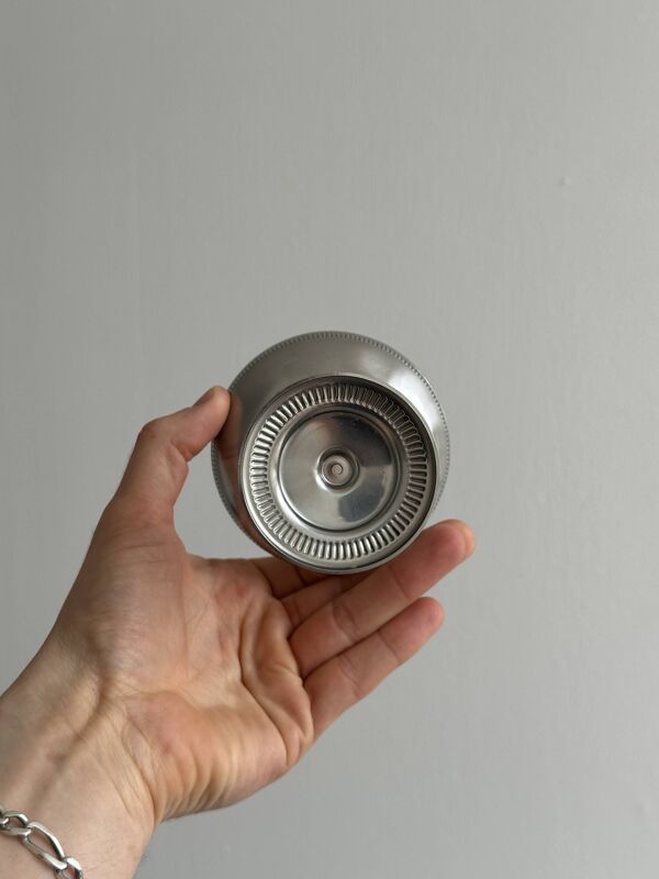 6 coupelles sur pied en inox