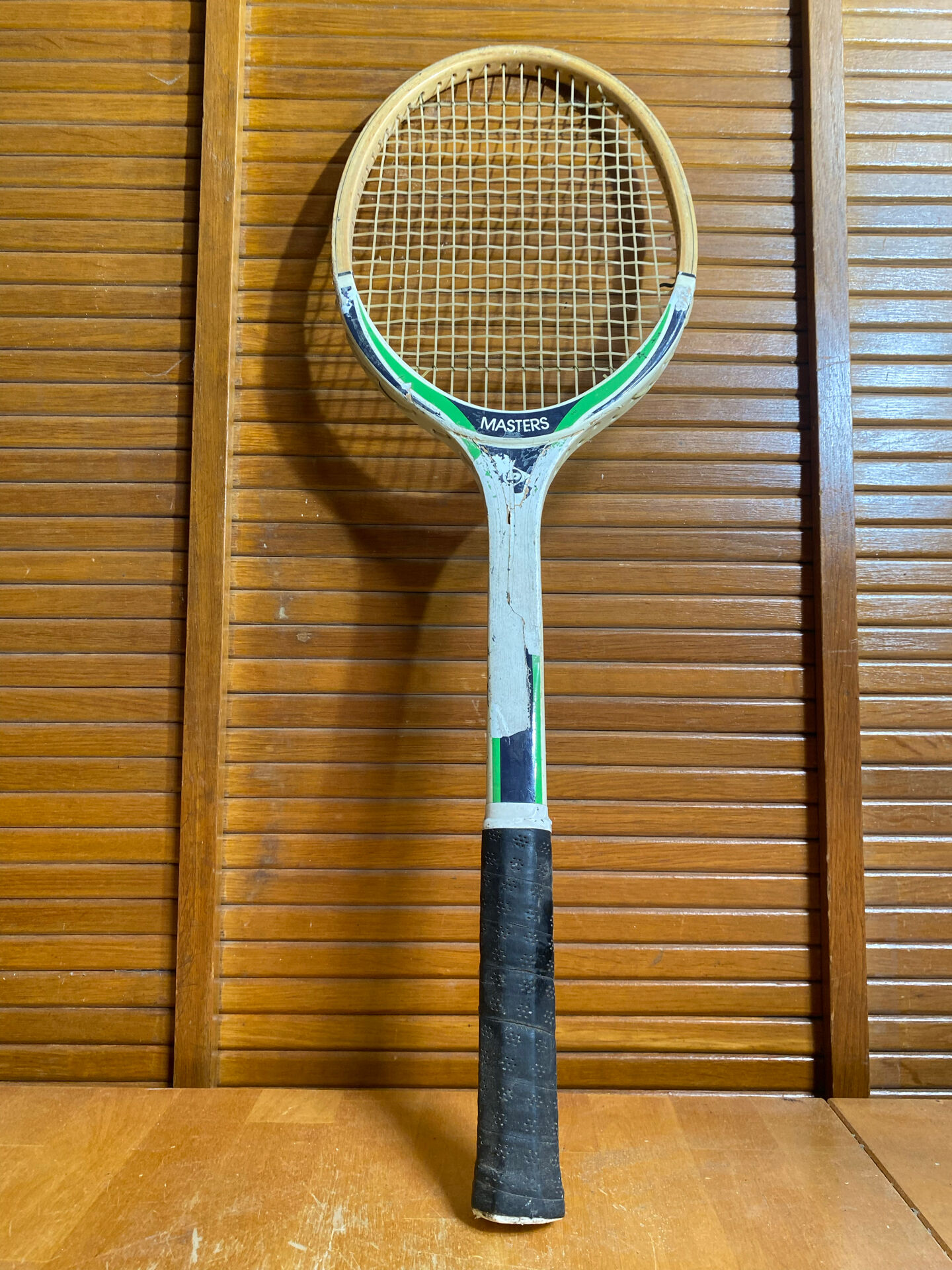 Vintage DUNLOP Master Wooden Tennis Racket #E232