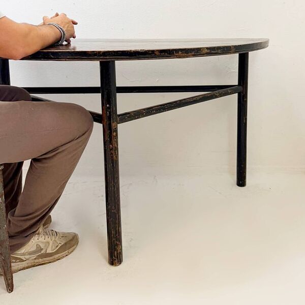 Paire de consoles chinoises en demi-lune - Table centrale et chaise pliante