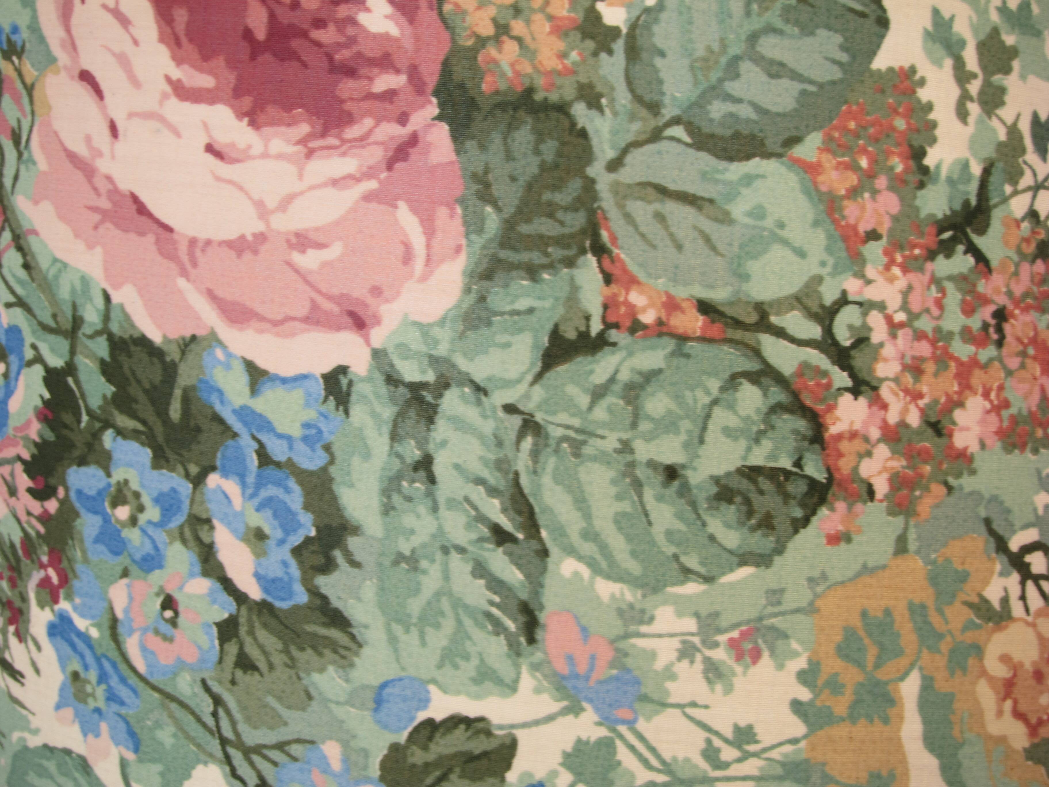 950s French Wrought Iron Decorative Floor Lamp with Flower Shade