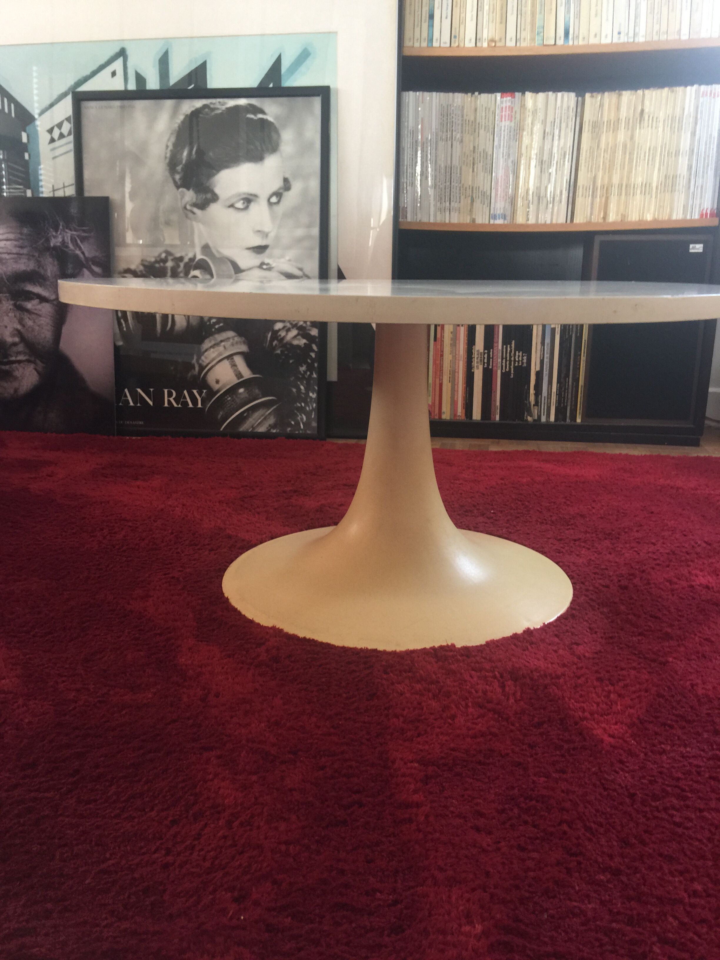 70' tulip foot coffee table