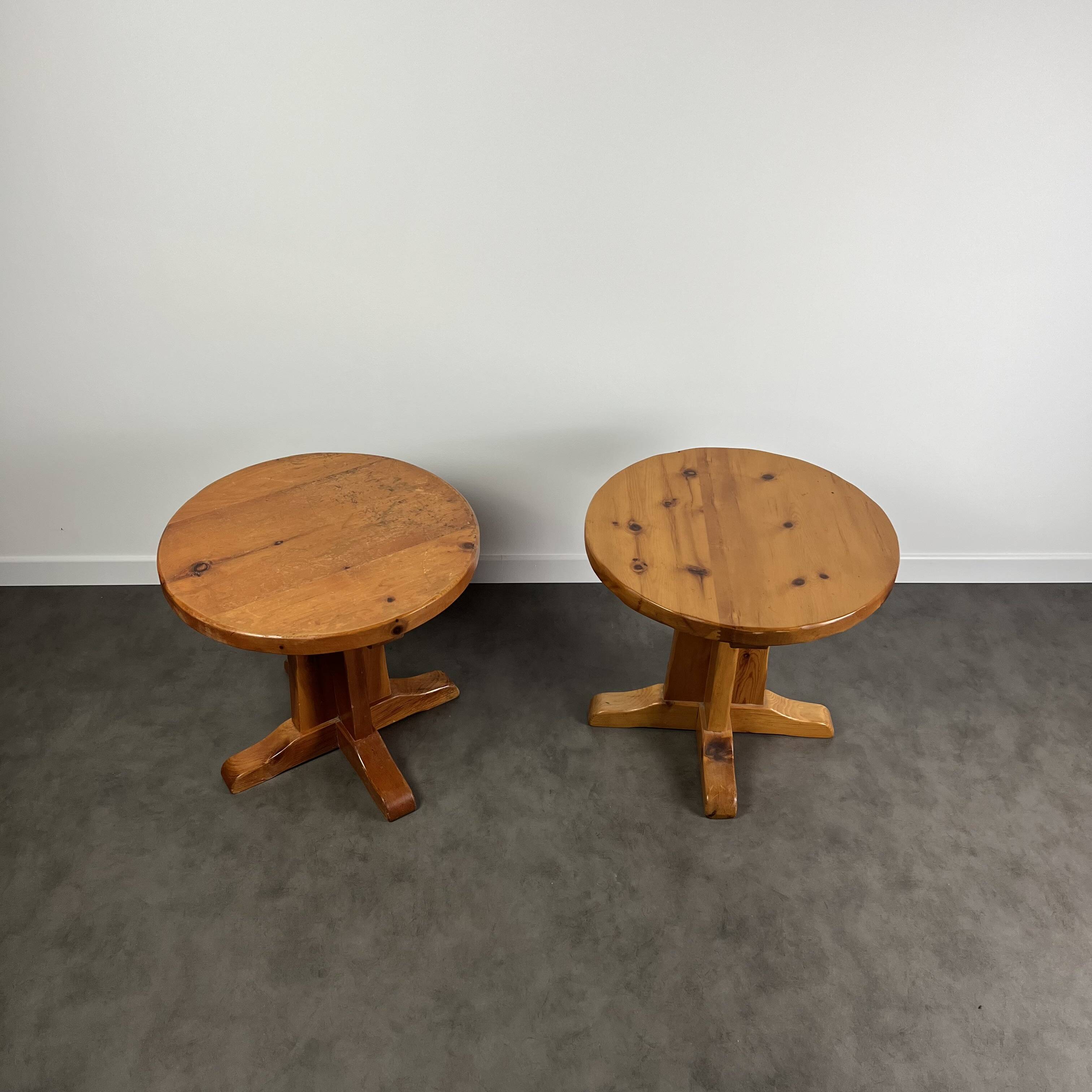Pair of antique round coffee tables