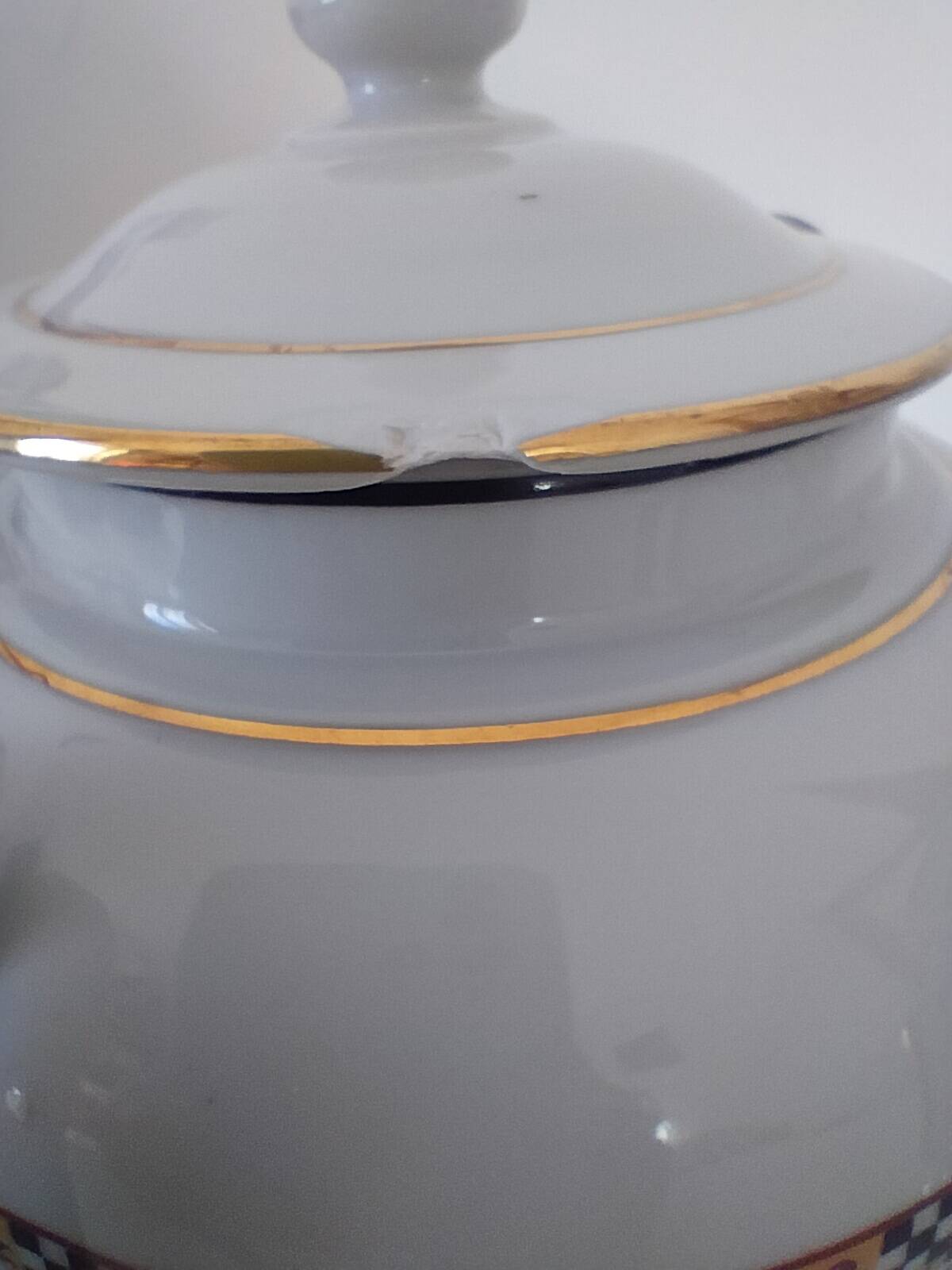Art Deco filter coffee maker in Limoges porcelain by Balleroy Frères