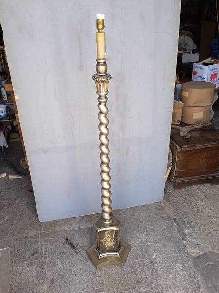 Silver carved wood floor lamp from the 1940s