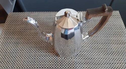Verseuse à café en métal argenté et poignée bois
