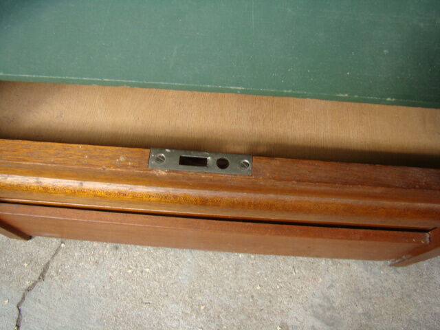 Vintage curtain binder 70