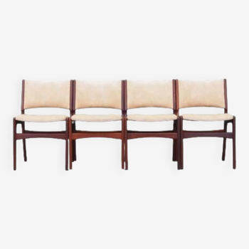 Ensemble de quatre chaises en teck, design danois, années 1970, production : Henning Kjaernulf