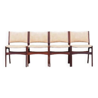 Ensemble de quatre chaises en teck, design danois, années 1970, production : Henning Kjaernulf