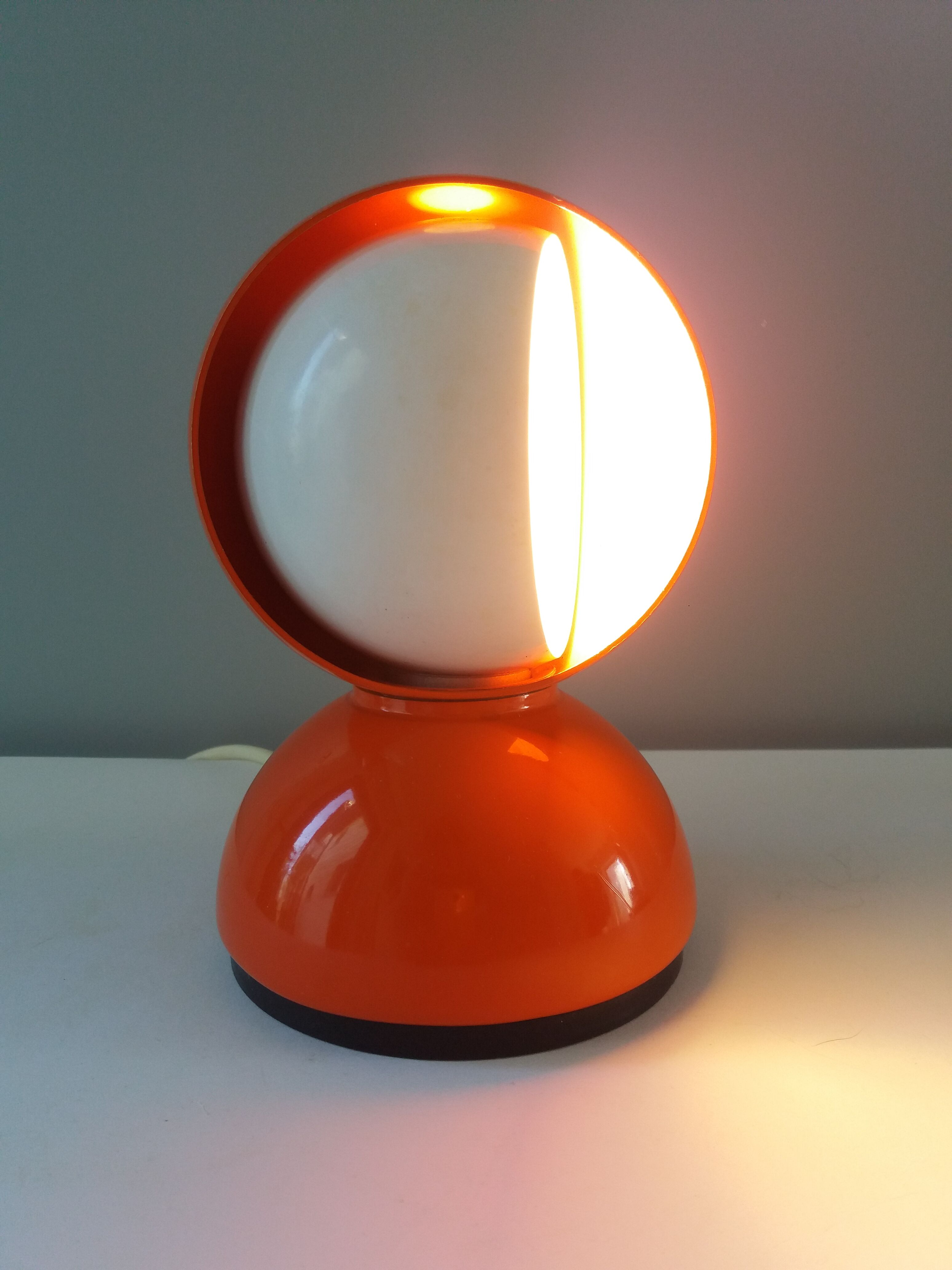 Eclisse Artemide, first edition