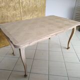 Renovated solid oak extendable table