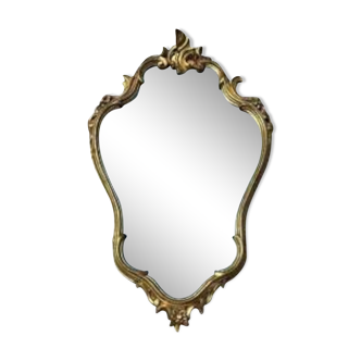 Miroir de style Louis XV en composite doré vintage 70'S 42x68cm