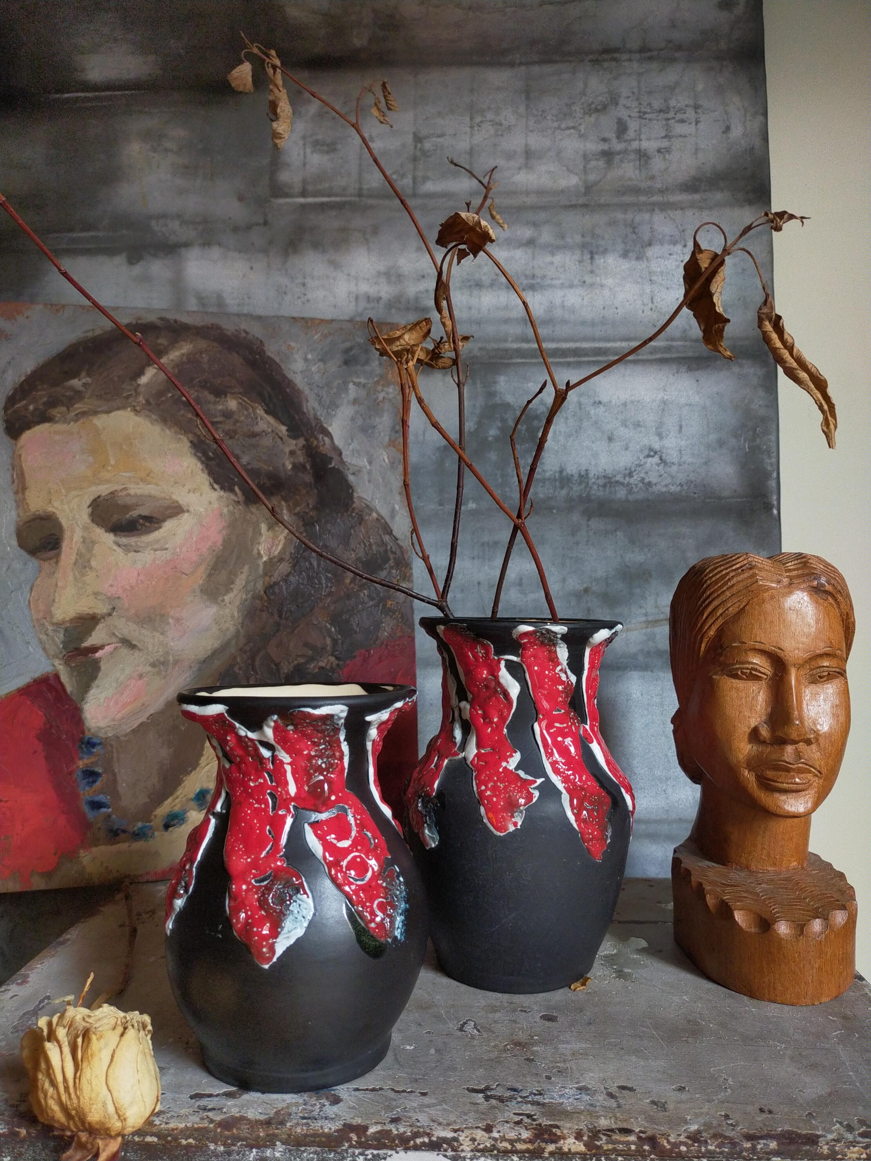 Duo of ceramic vases foams Fat Lava vintages