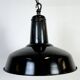 Lampe à suspension industrielle en émail gris foncé français, années 1960
