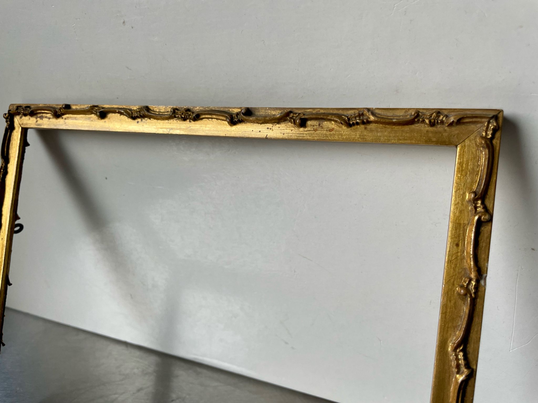 Antique art nouveau frame gilded wood measurements 25.5 cm x 19.5 cm