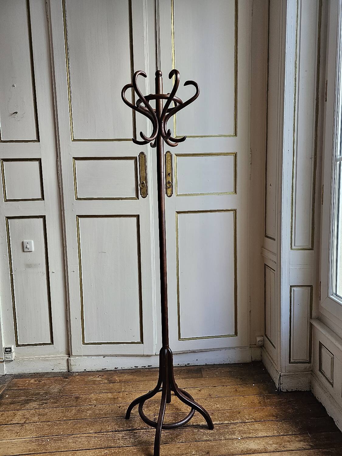 Porte-manteau bois courbé