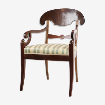 Fauteuil Empire en acajou avec tissu rayé clair des années 1840