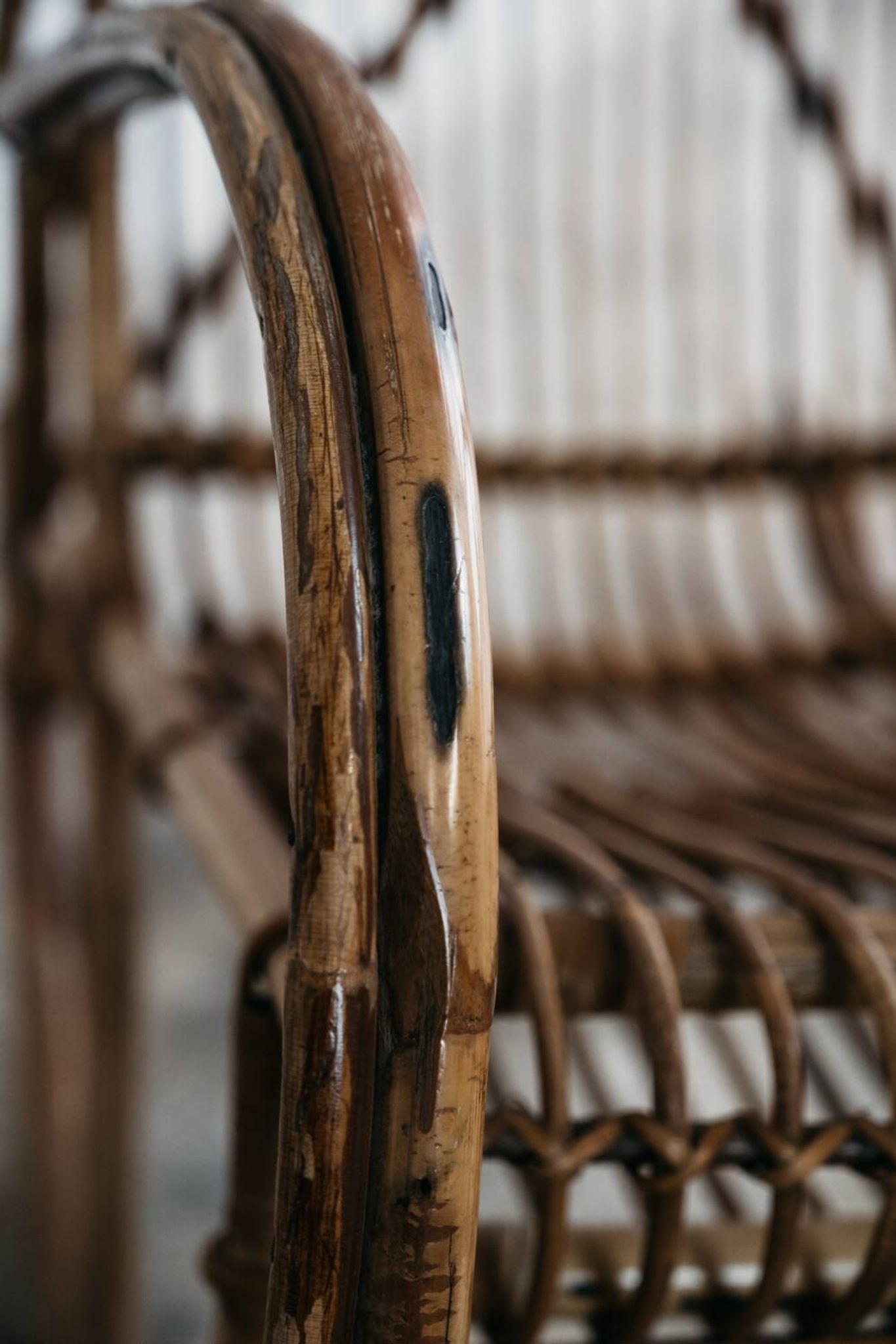 Fauteuil à bascule Rocking Chair design français vintage modernariato