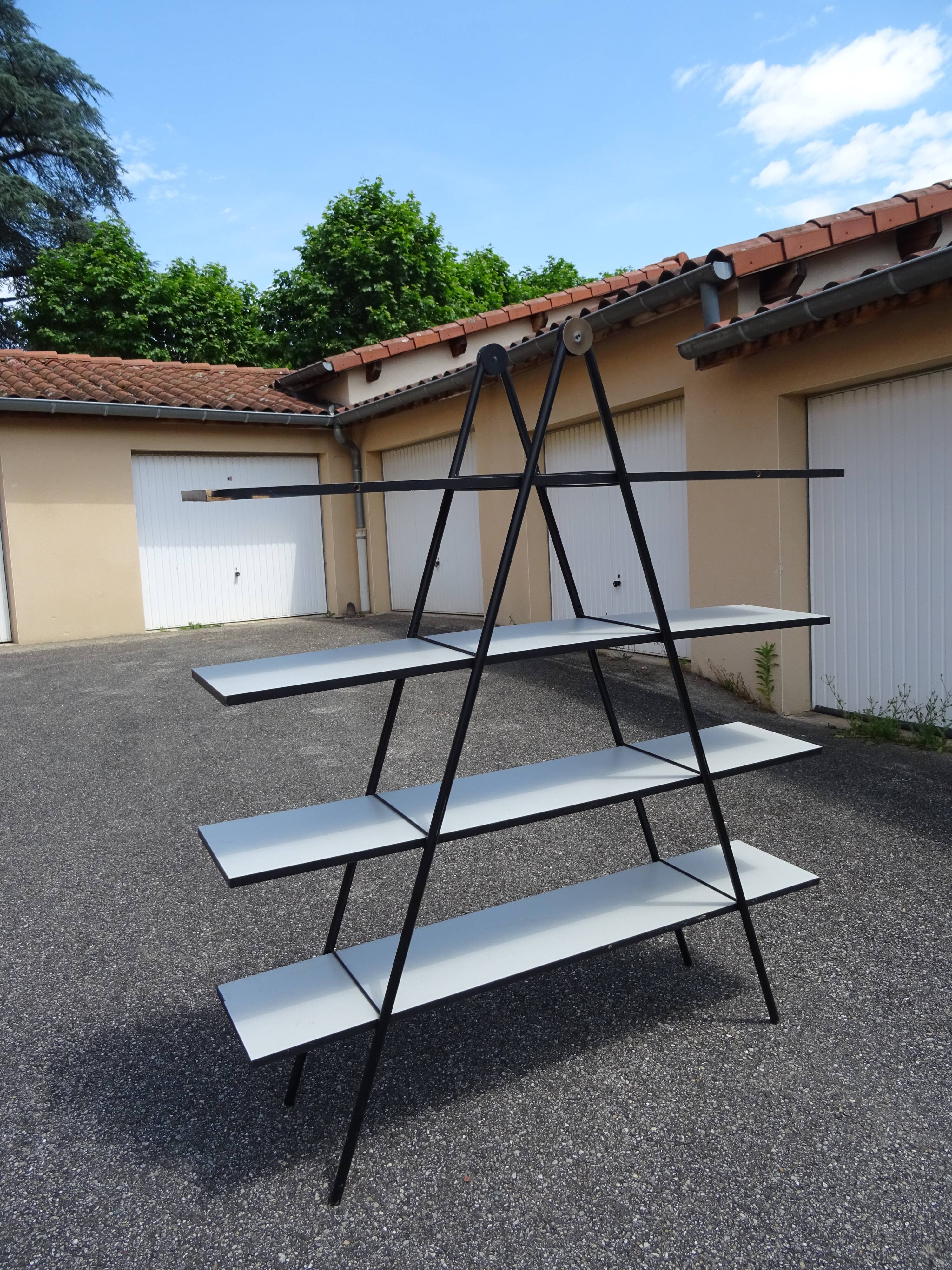 Etagère bibliothèque pyramide compas design années 80 vintage
