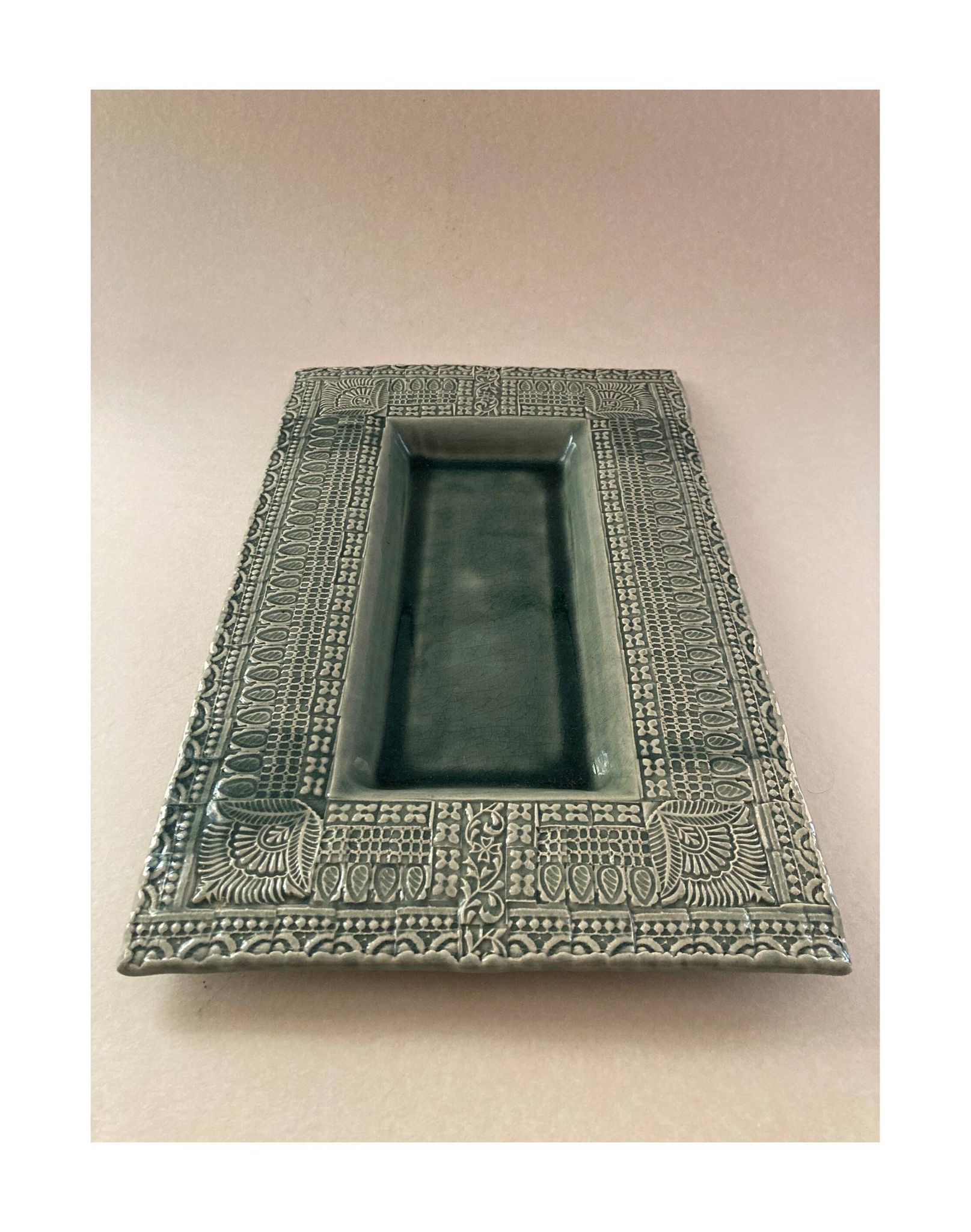 Plat en céramique