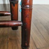 Colonial foldable chair