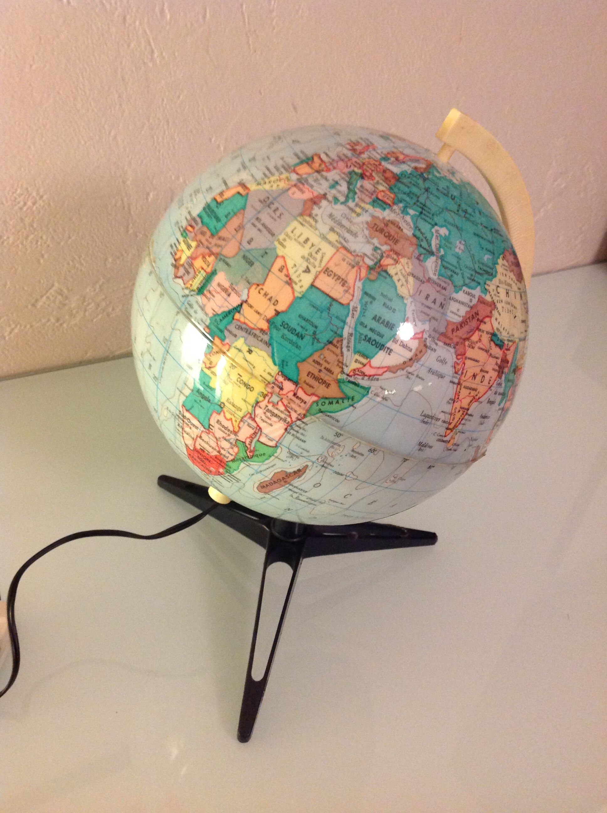 Light globe to tripod foot Rico vintage 60s
