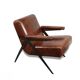 Fauteuil contemporain en cuir et métal