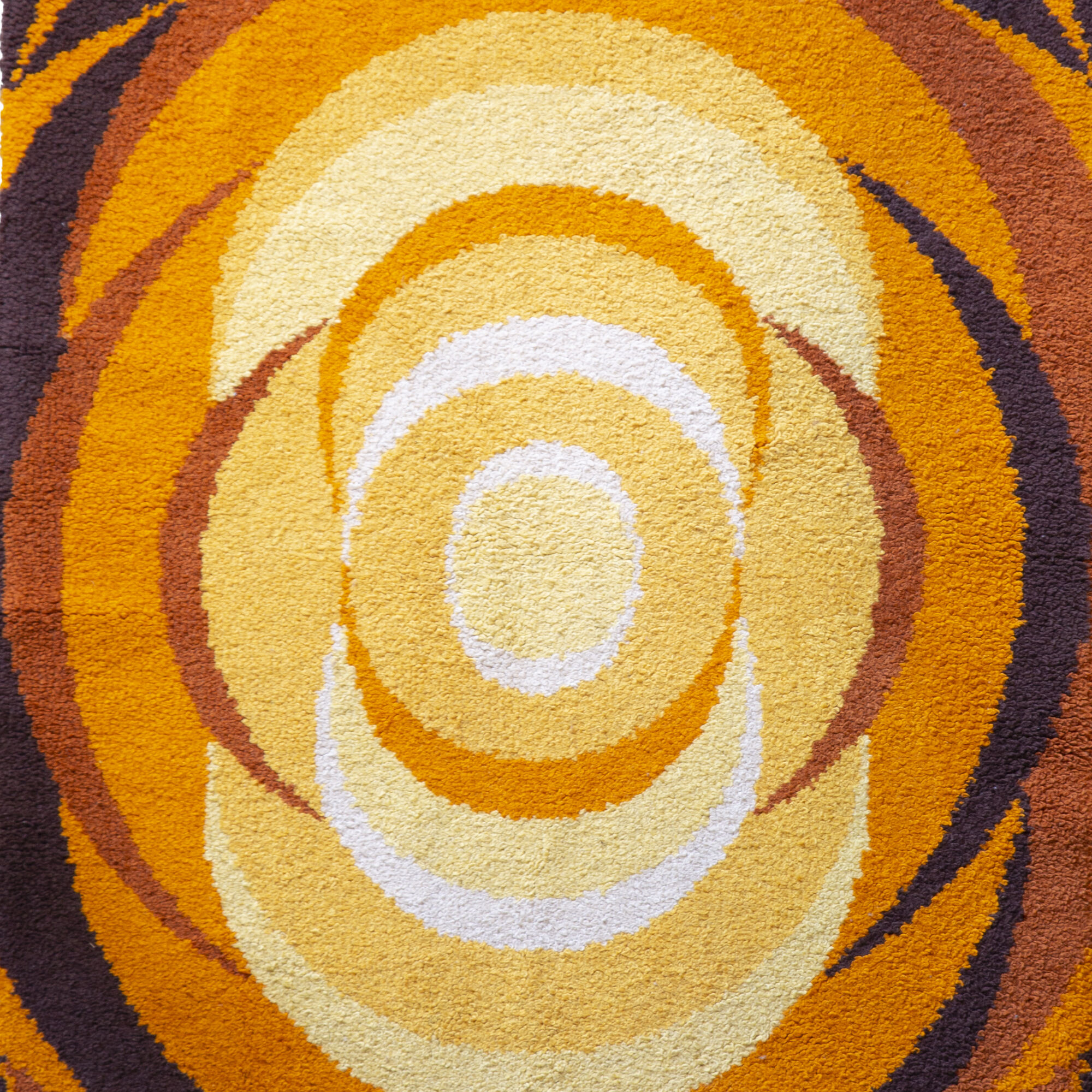 Space age carpet orange circles, 1970s