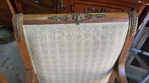 Paire de fauteuils en noyer style Empire retour d'Égypte