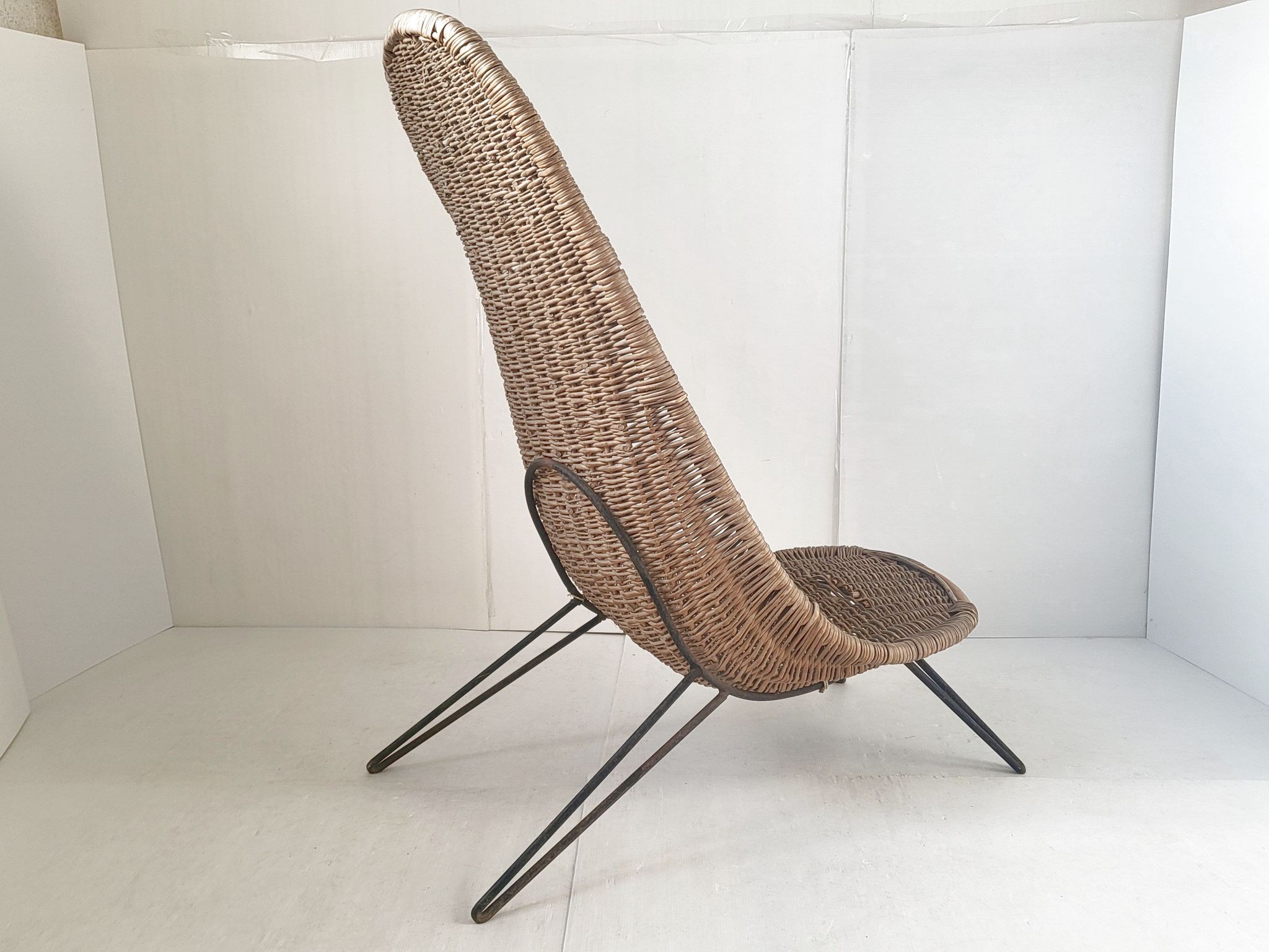 Fauteuil en rotin vintage 1950