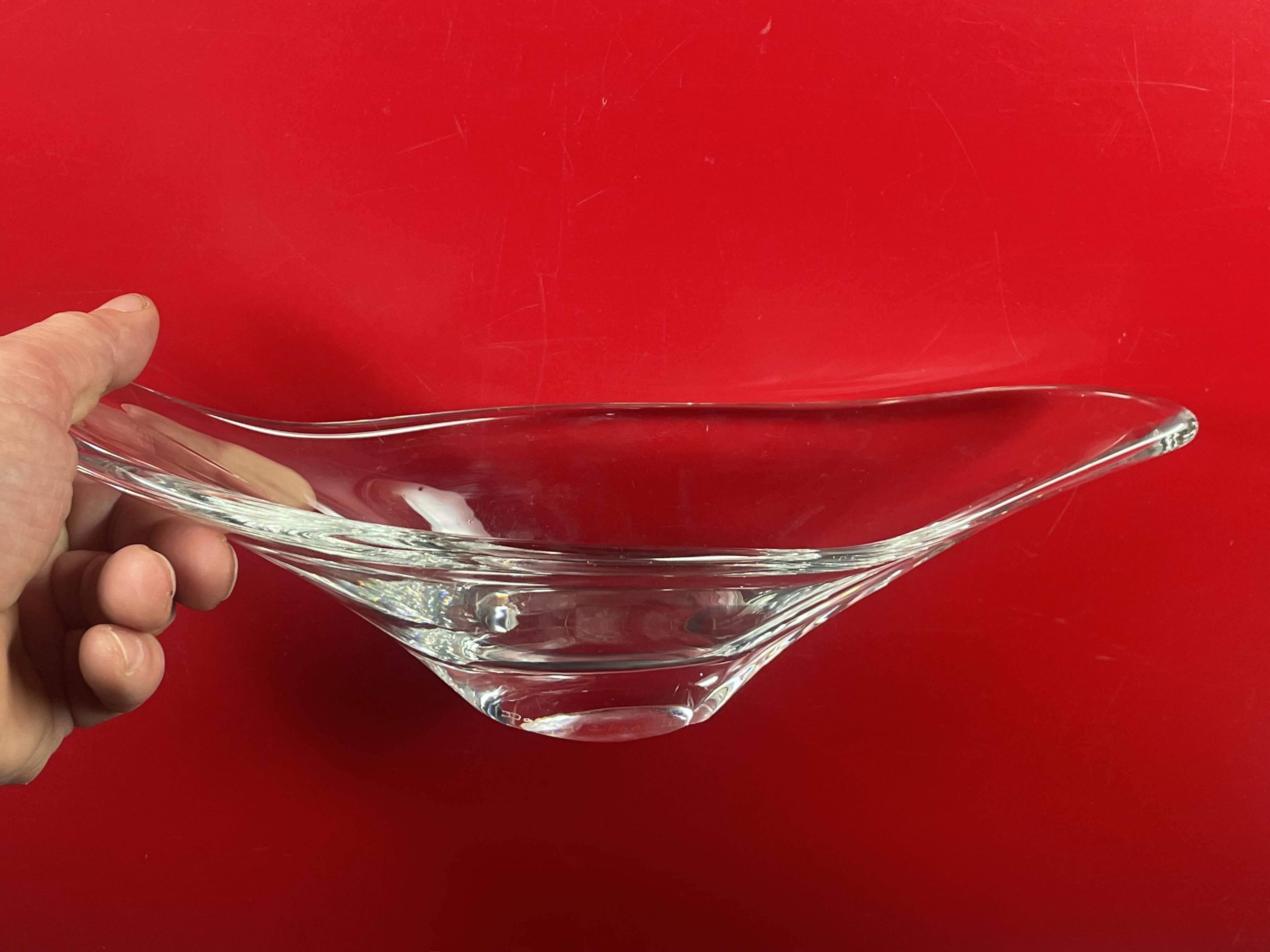 Daum France cup - modern shaped crystal - signed