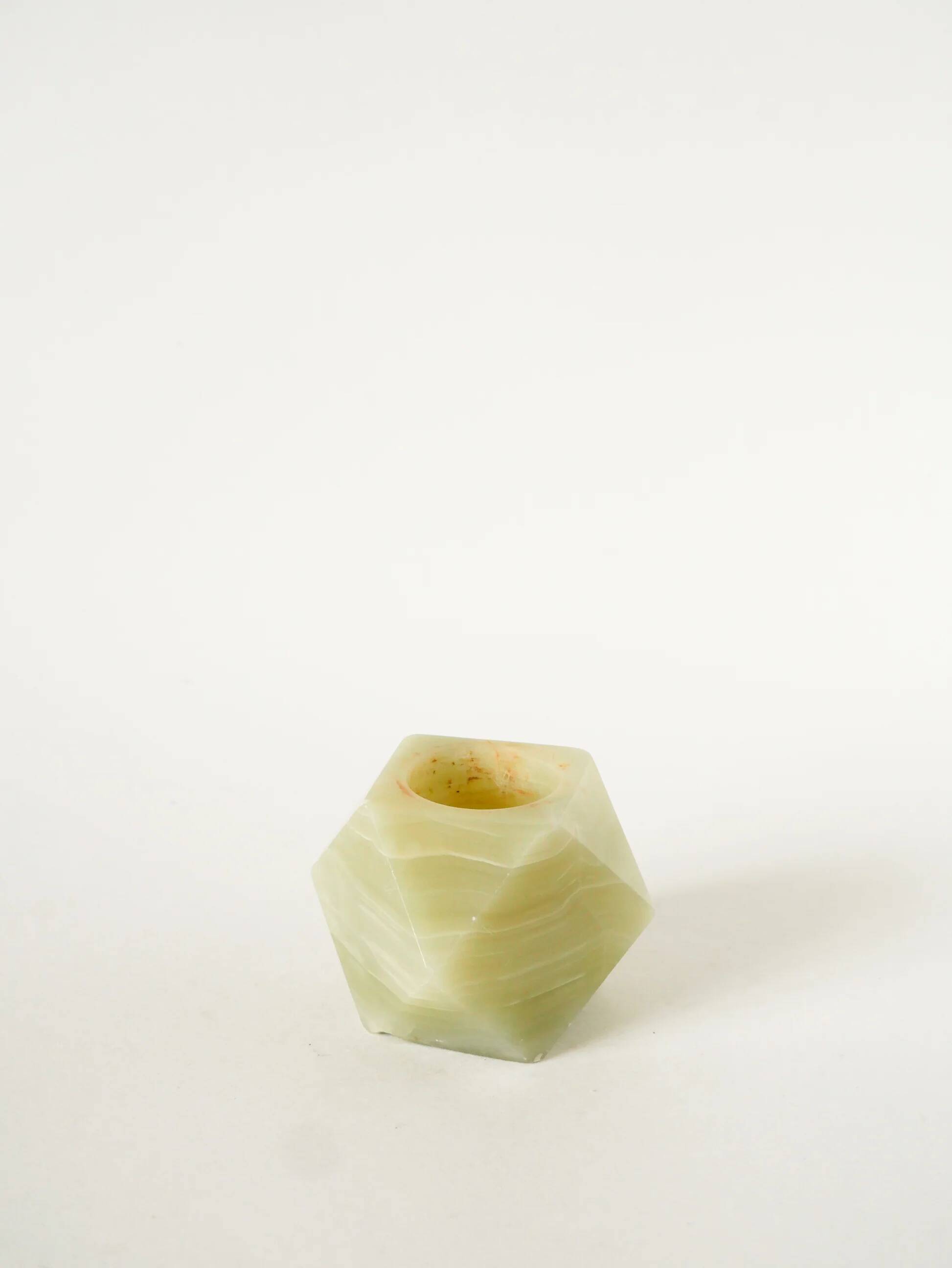 Bougeoir hexagonal en albâtre, 1970