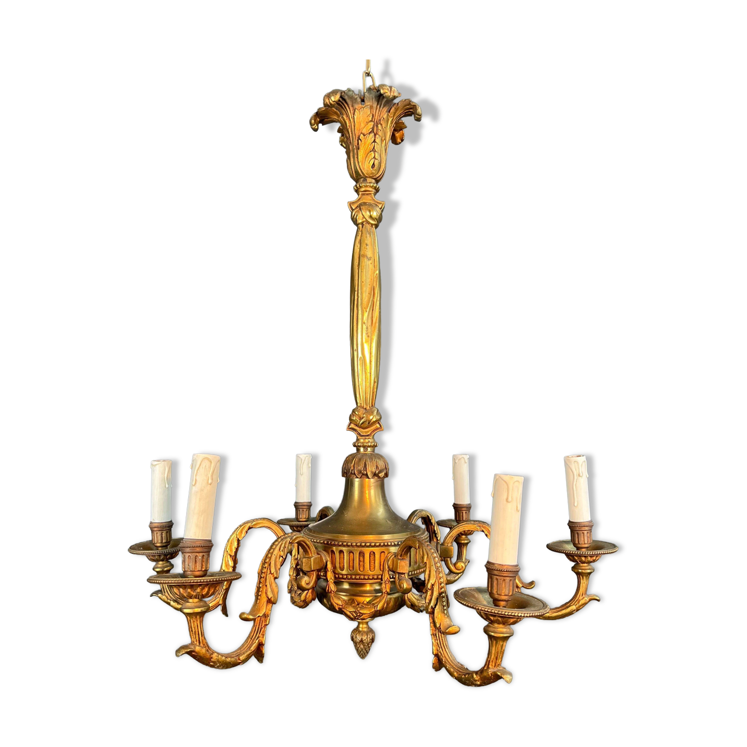 Lustre with 6 light arms in bronze in the Louis XVI style.
