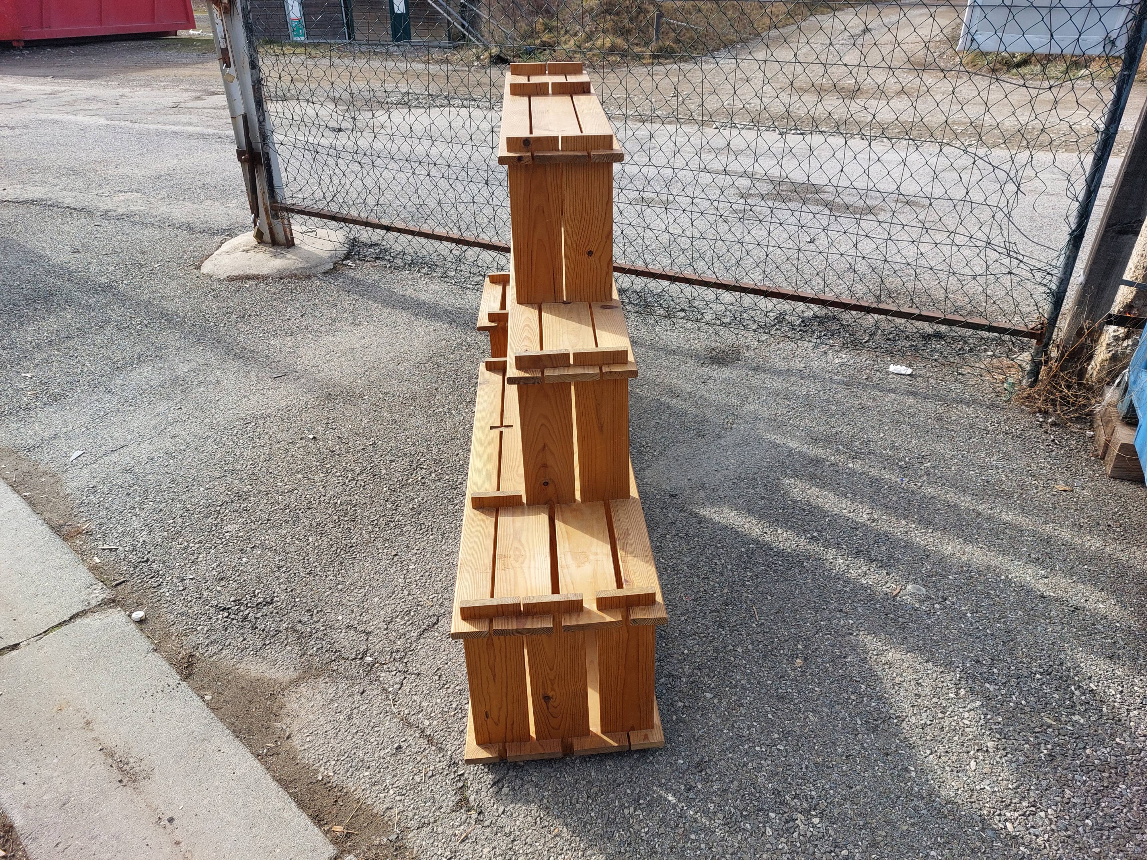 Vintage library and staircase shelf in solid pine - 1980s