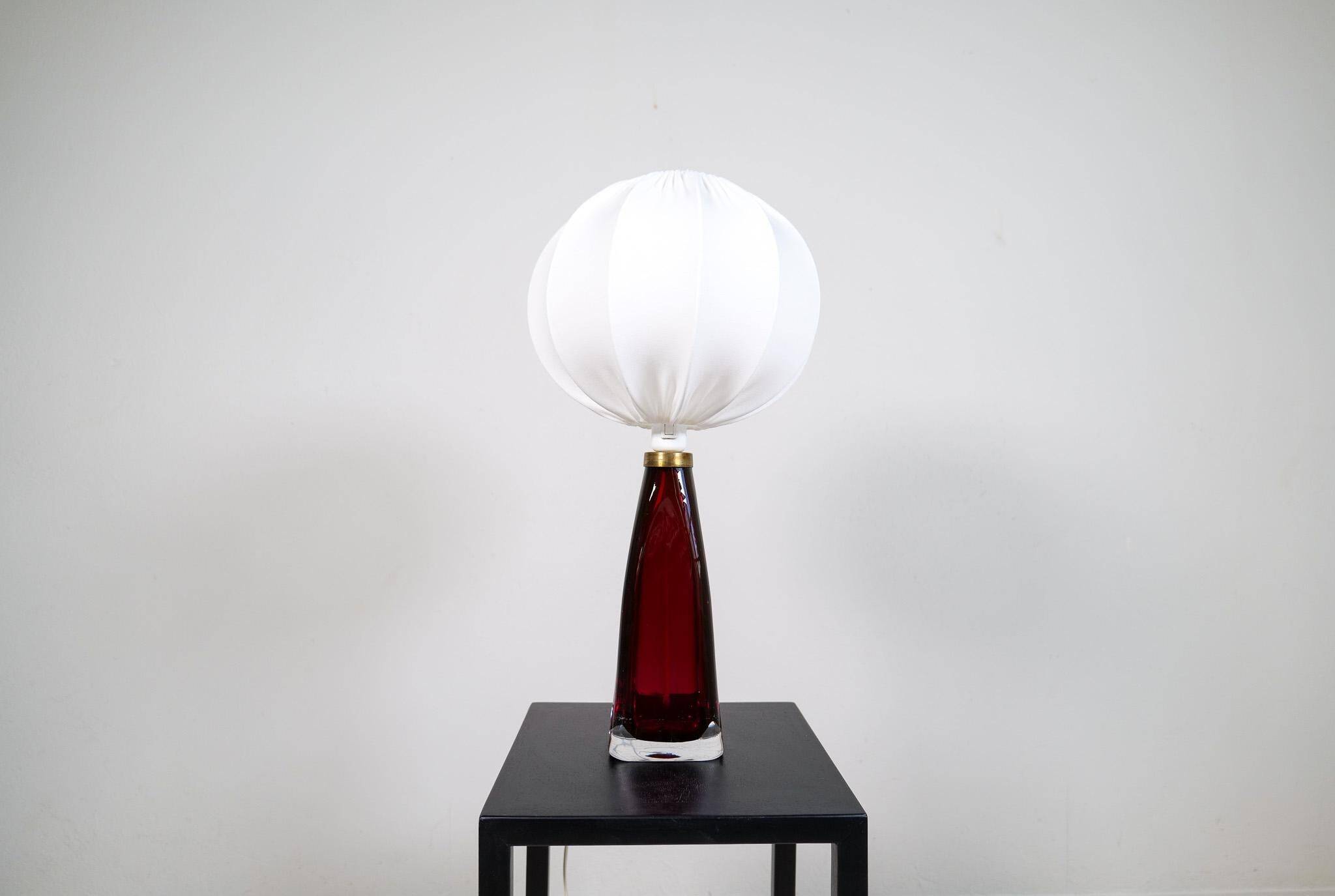 Mid-century modern table lamp with cotton shade Carl Fagerlund Orrefors Sweden