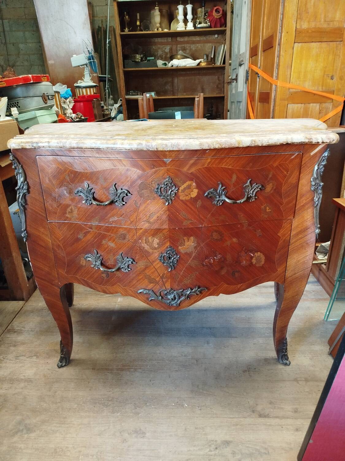 Louis XV chest of drawers