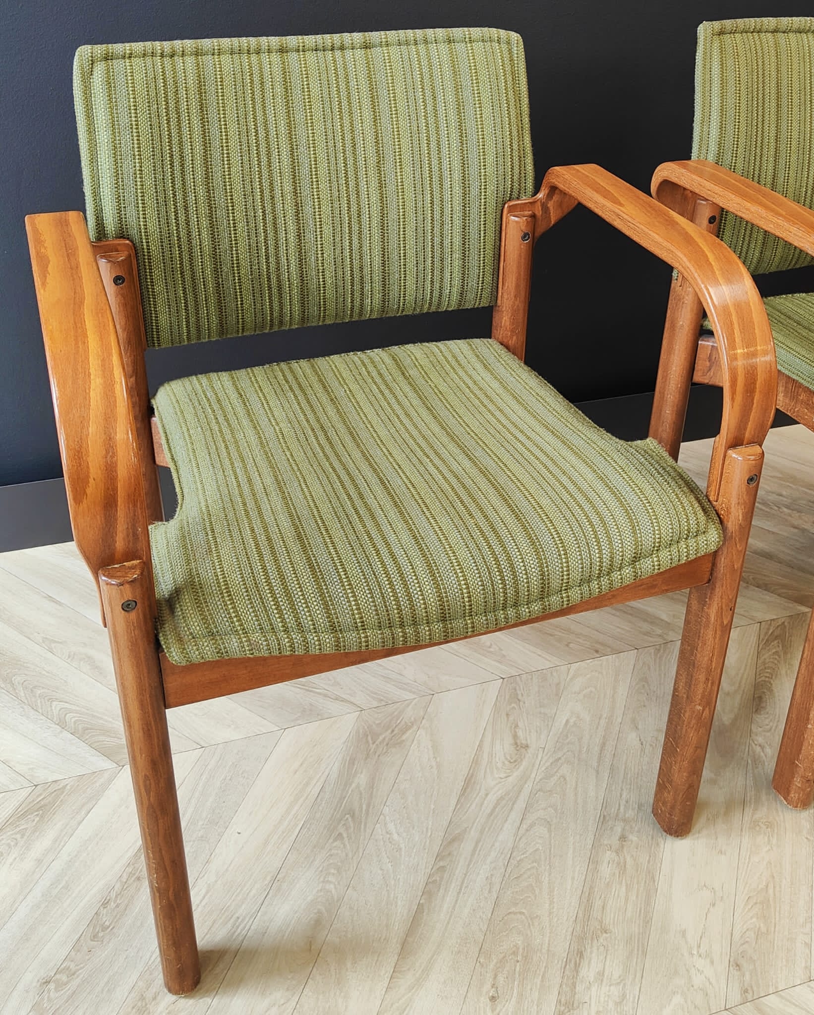 Four mid century armchairs vintage - set of 4 chairs