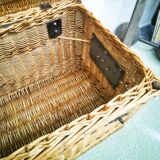 Wicker trunk
