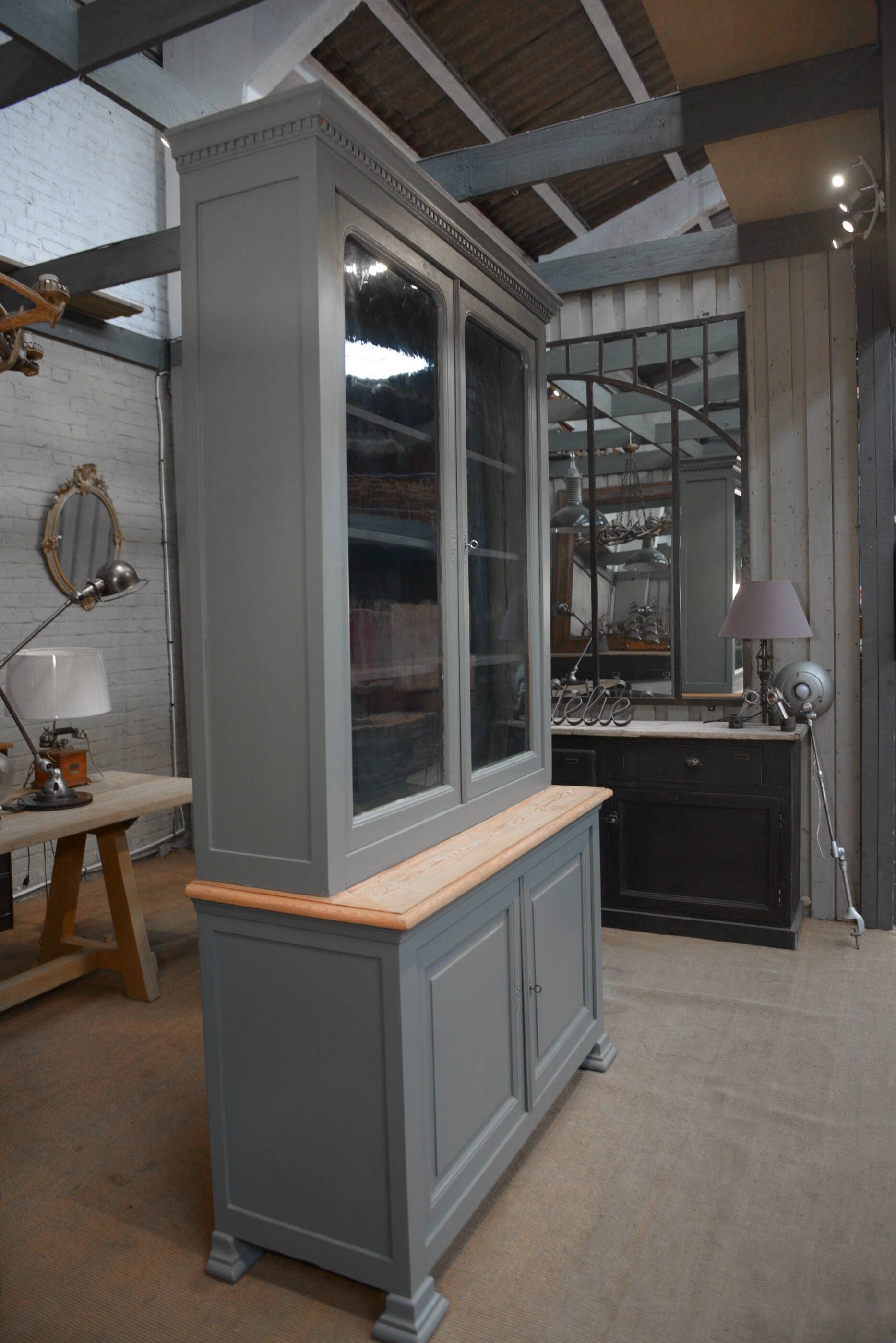Bookcase sideboard with 2 bodies in gray patinated fir