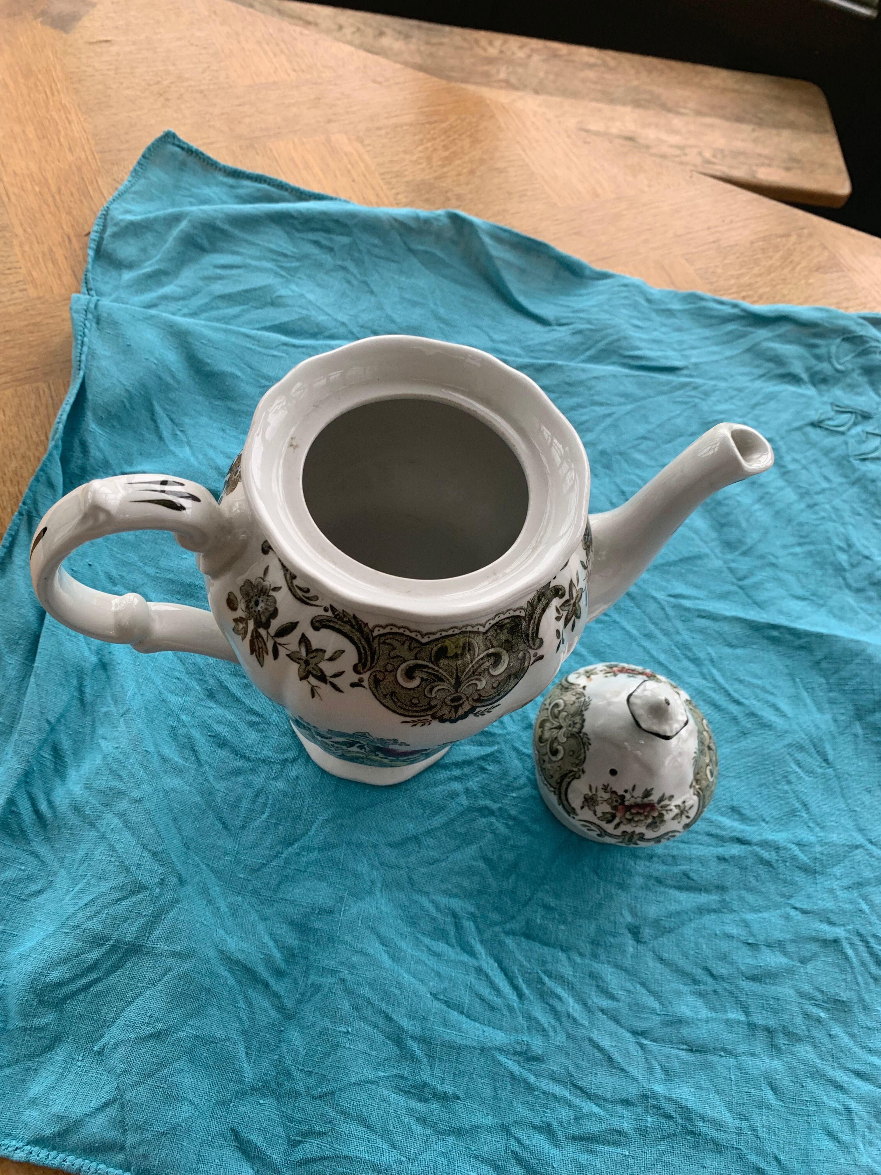 Coffee maker ridgway is 1792 staffordshire england model Windsor