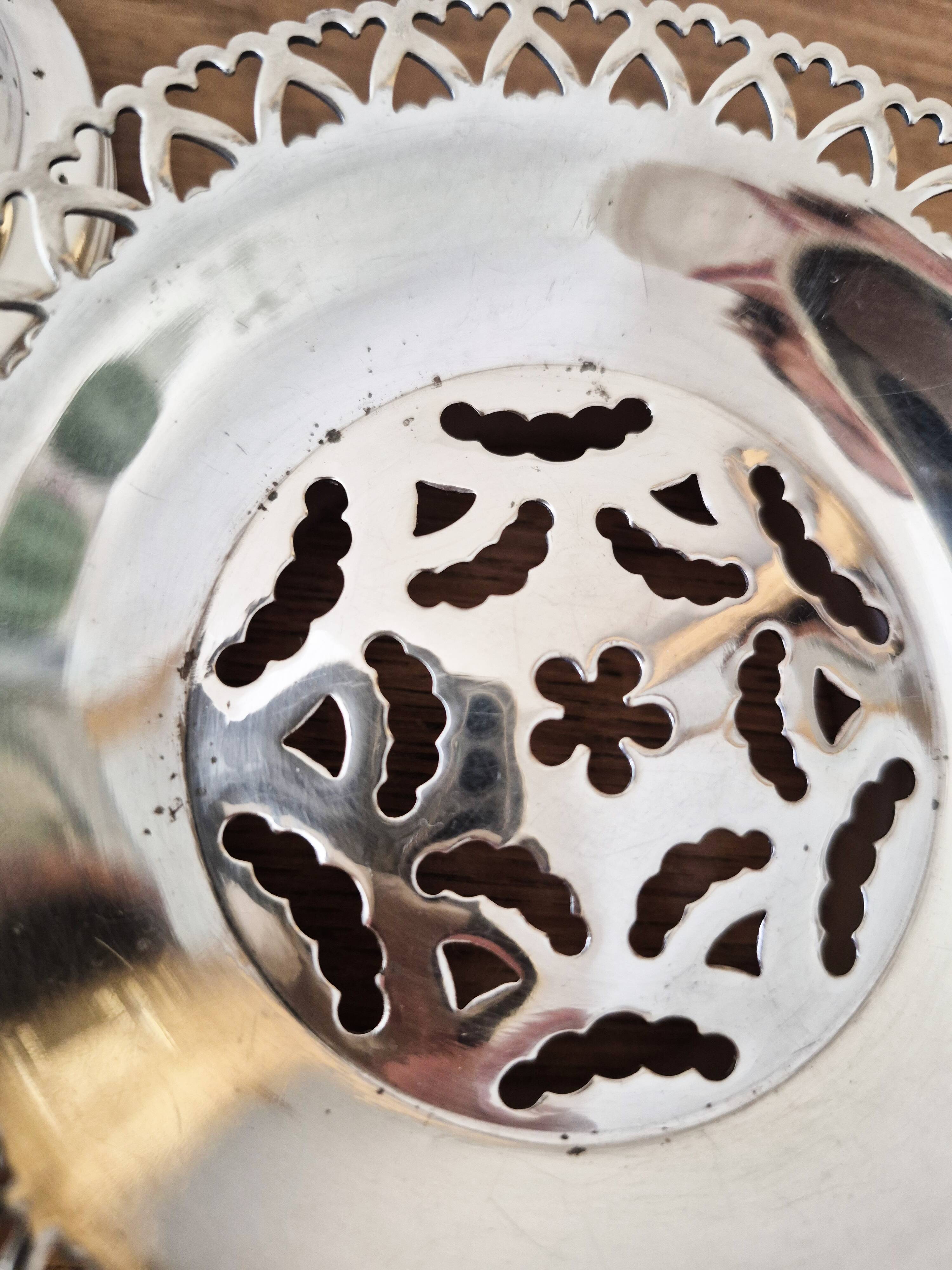 Silver-plated butter dish Coquillor