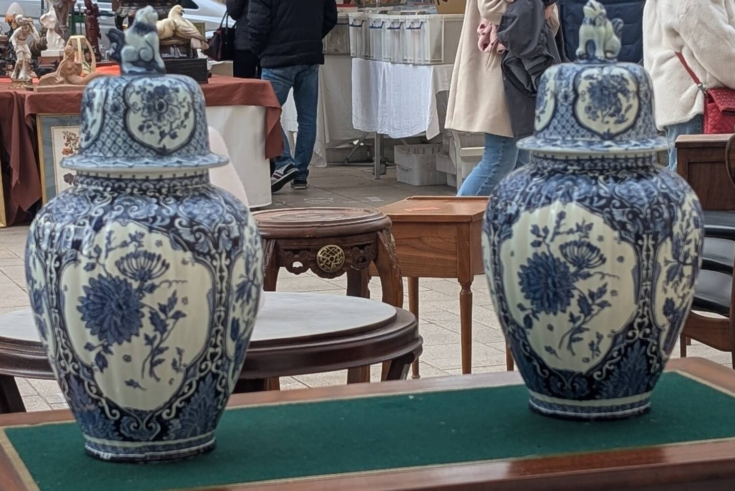 Pair of DELFT vases