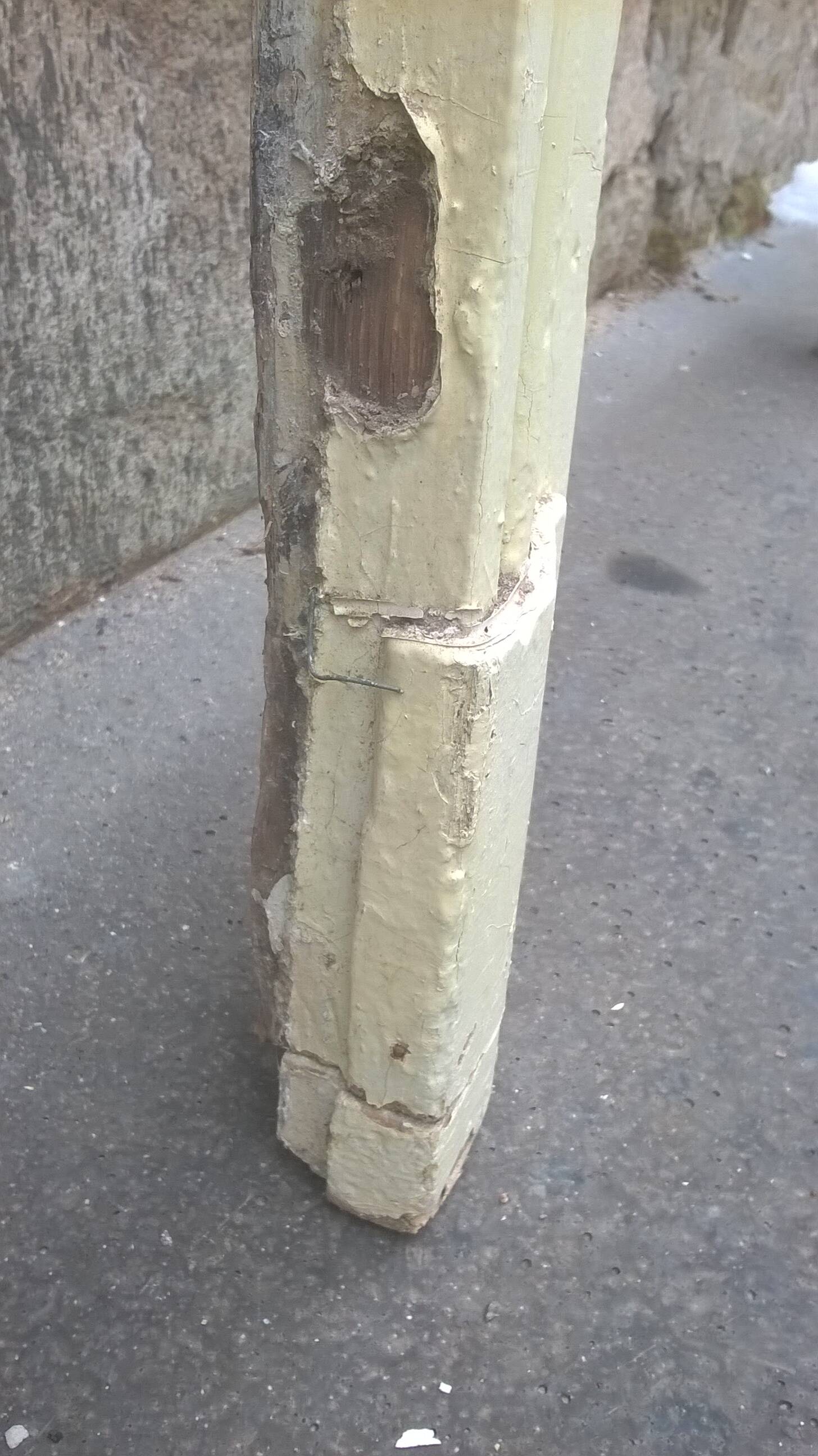 Porte mouluré avec cadre xix eme