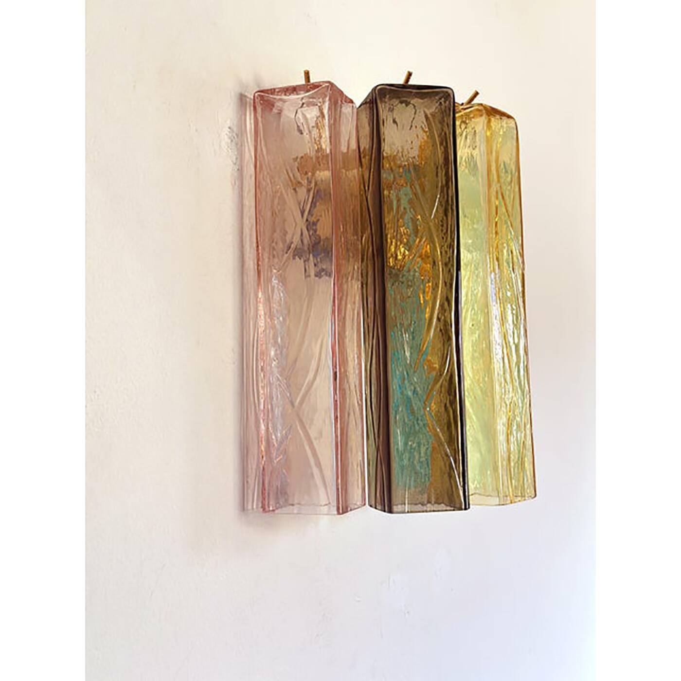 Set of Two Multicolored "Squares Bark" Murano Glass Wall Sconces in Barovie