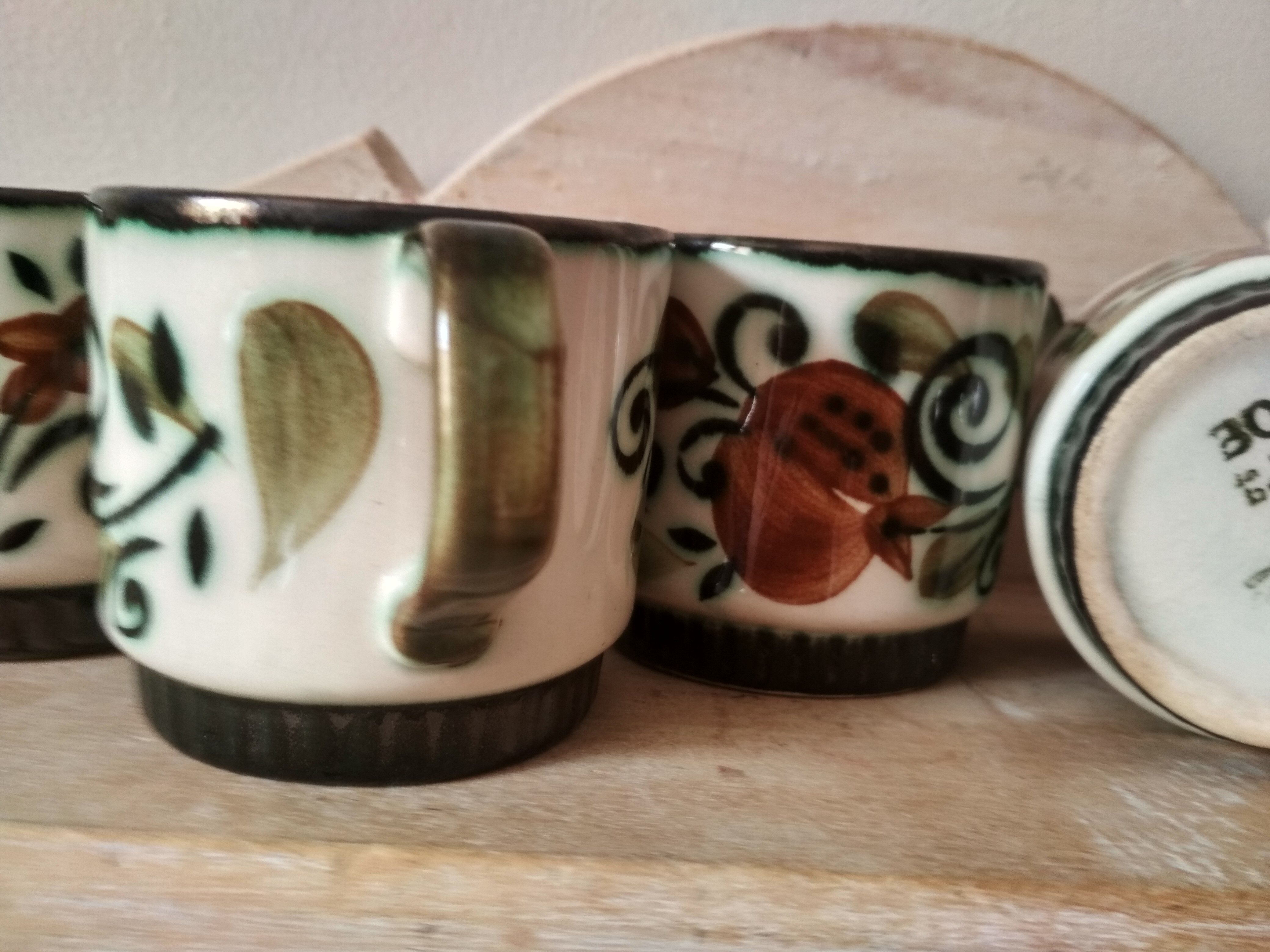 Set of 4 tea or coffee cups, Boch ceramic, Argenteuil series from the 60s