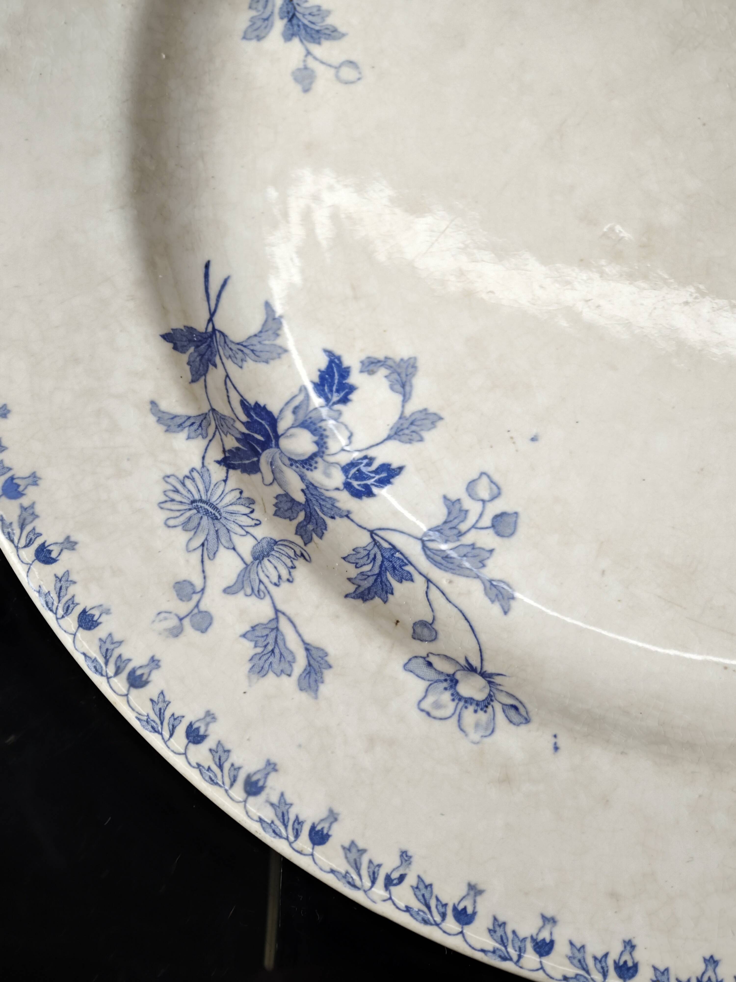 Round plate Maastricht Holland Terre de Fer model Toulouse