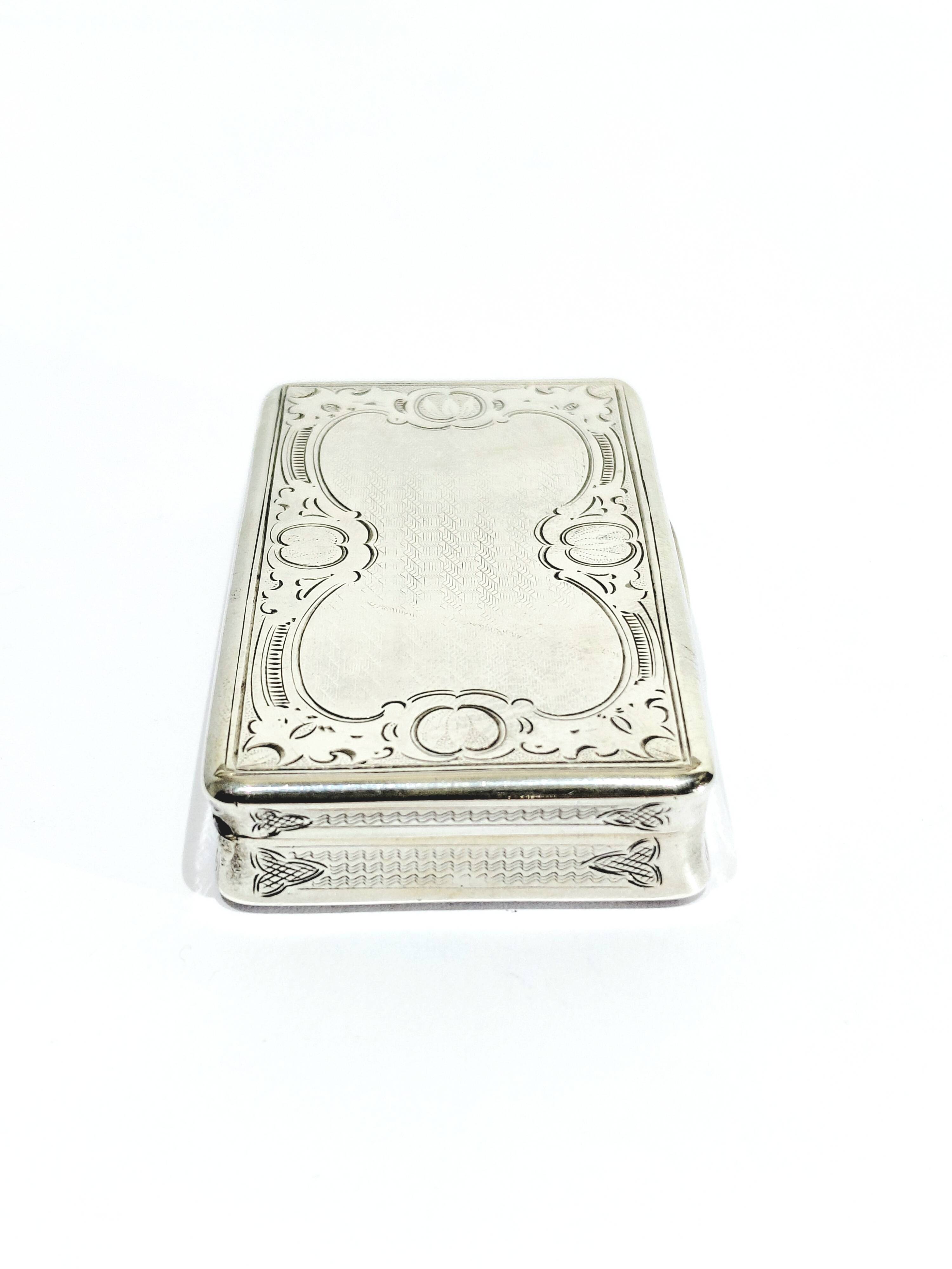 VIENNA - SILVER SNUFF BOX