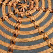Table basse en bambou